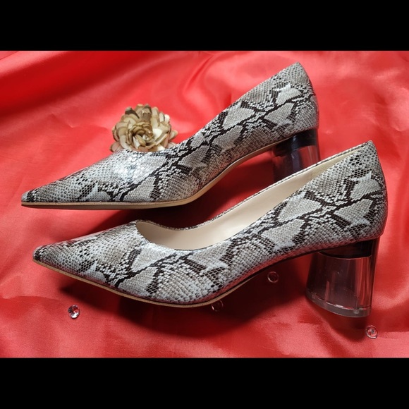 Heel - Picture 5 of 5